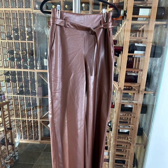 Pant in faux cuir brown in 34 - Picture 1 of 6